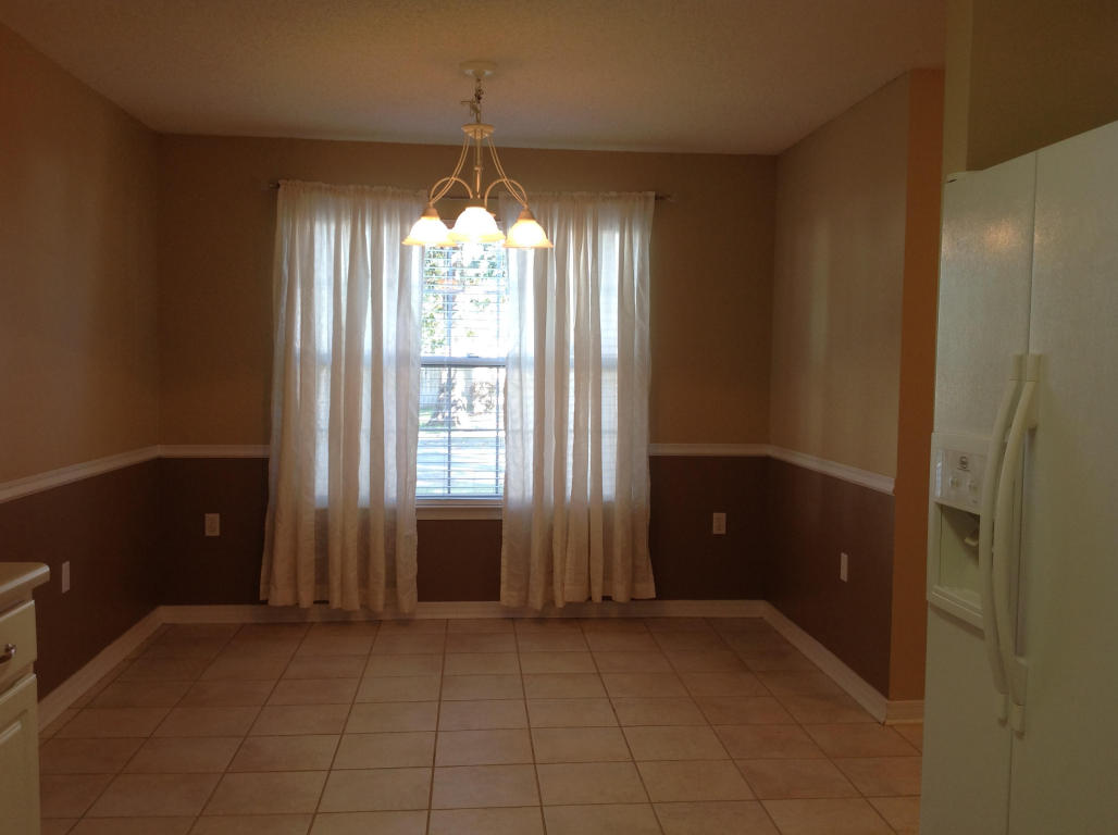 948 SCENIC OAK Lane, Fort Walton Beach, FL 32547