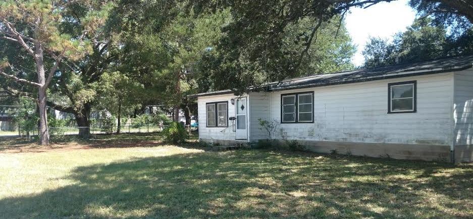 682 Navy Street, Fort Walton Beach, FL 32547