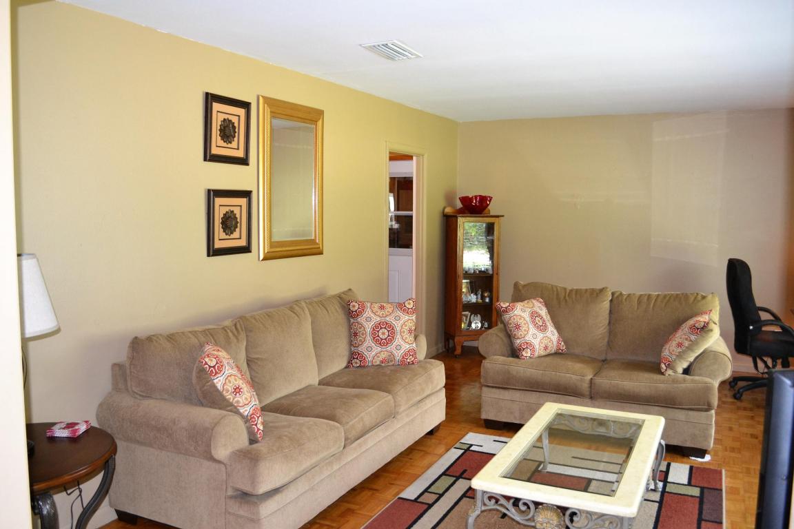 216 PRISCILLA Dr, Fort Walton Beach, FL 32547