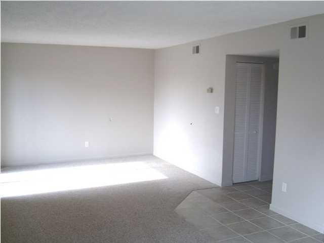 308 SW Miracle Strip Parkway, Fort Walton Beach, FL 32548