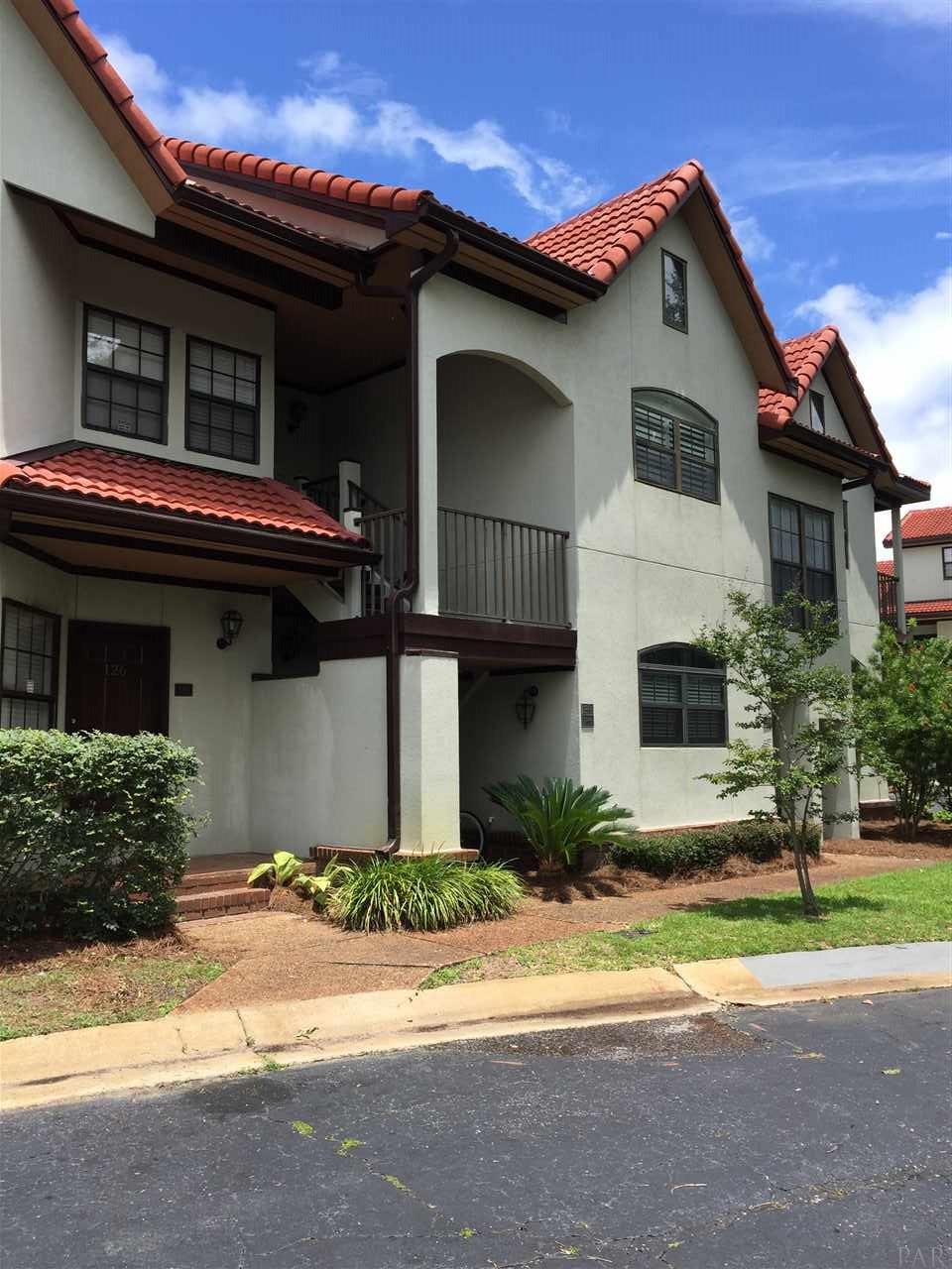 122 Bay Bridge Dr, Gulf Breeze, FL 32561