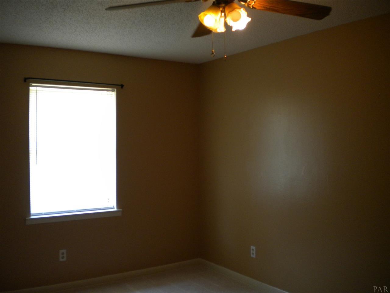 3407 GREENBRIAR CIR, Gulf Breeze, FL 32563