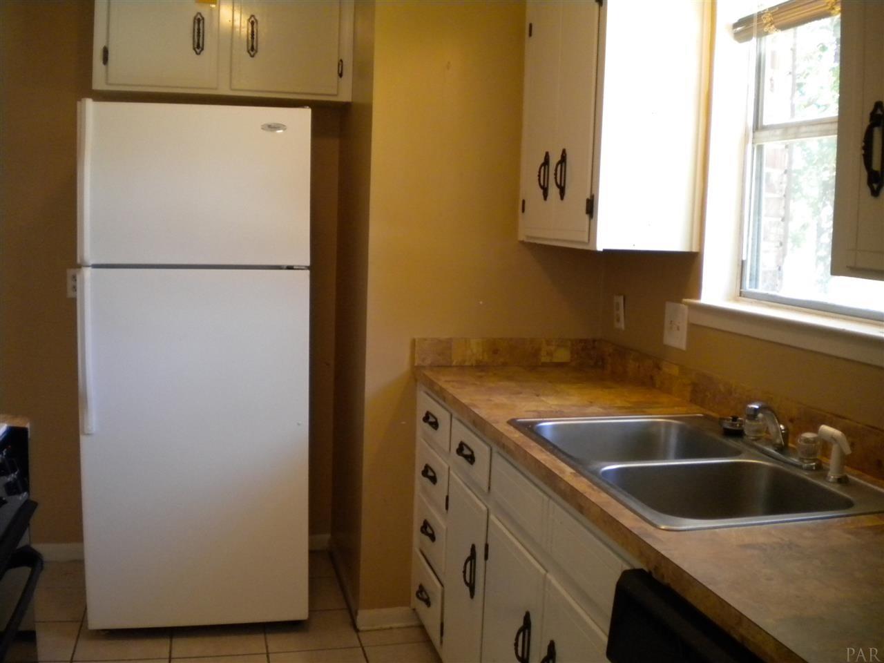 3407 GREENBRIAR CIR, Gulf Breeze, FL 32563