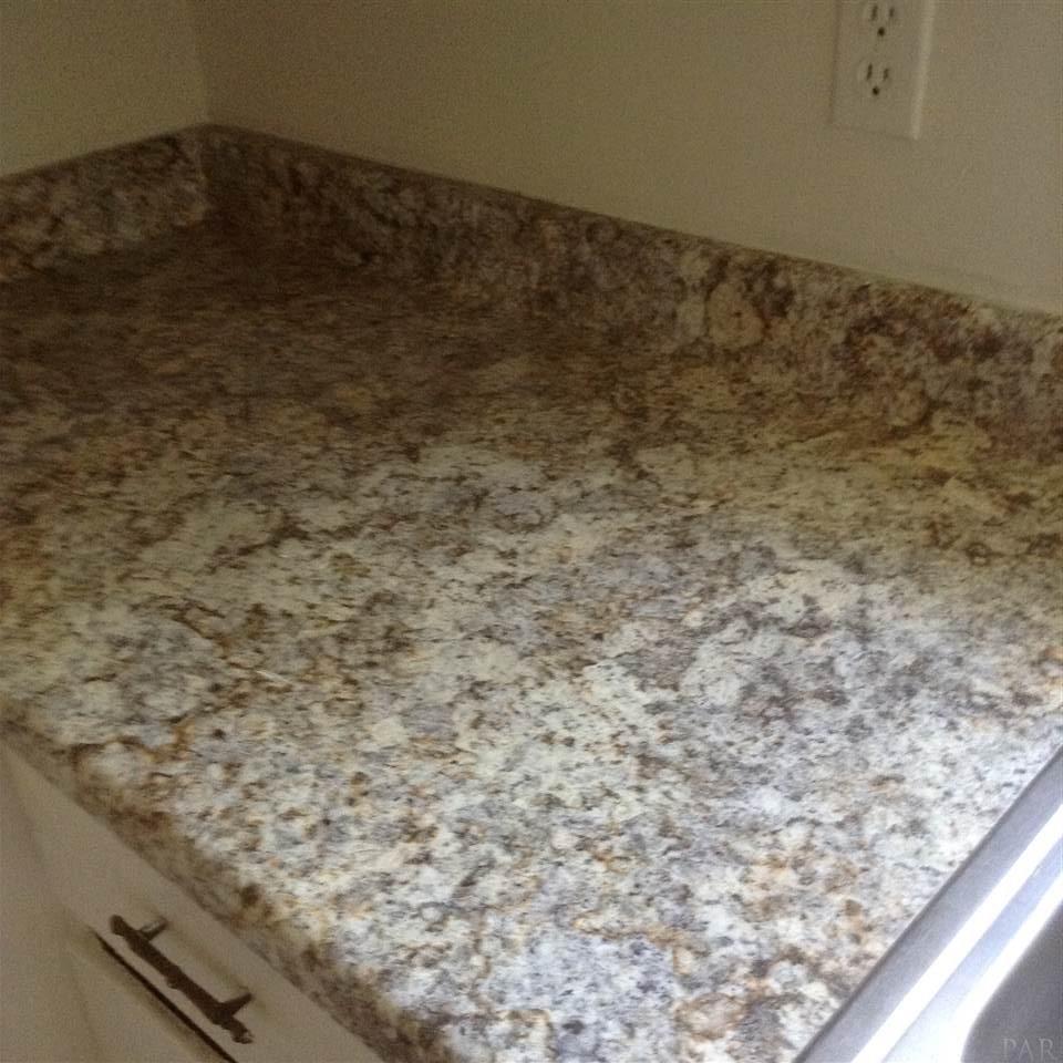 3155 Notre Dame Dr, Gulf Breeze, FL 32563
