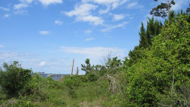 5561 SOUNDSIDE DR, Gulf Breeze, FL 32563