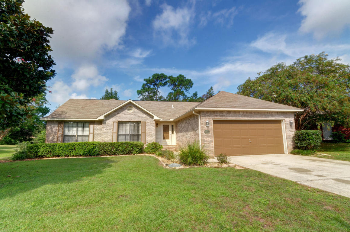 2455 HOUSTON Circle, Gulf Breeze, FL 32563