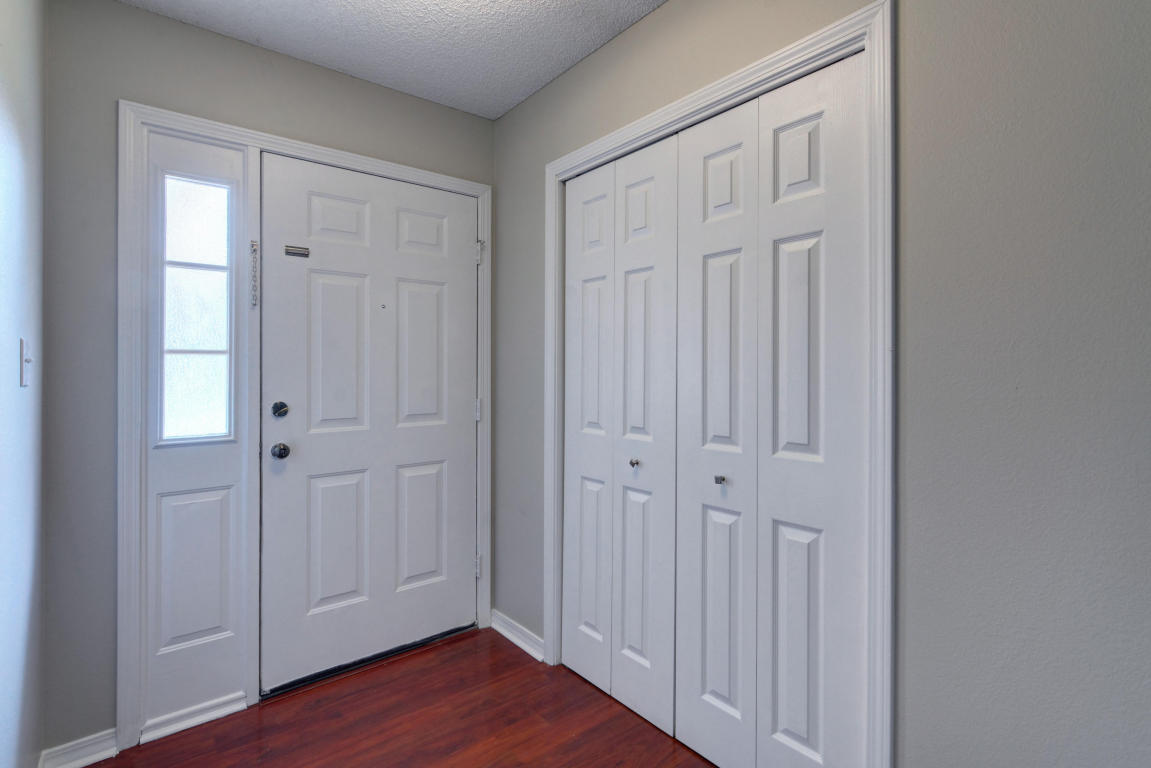 2455 HOUSTON Circle, Gulf Breeze, FL 32563