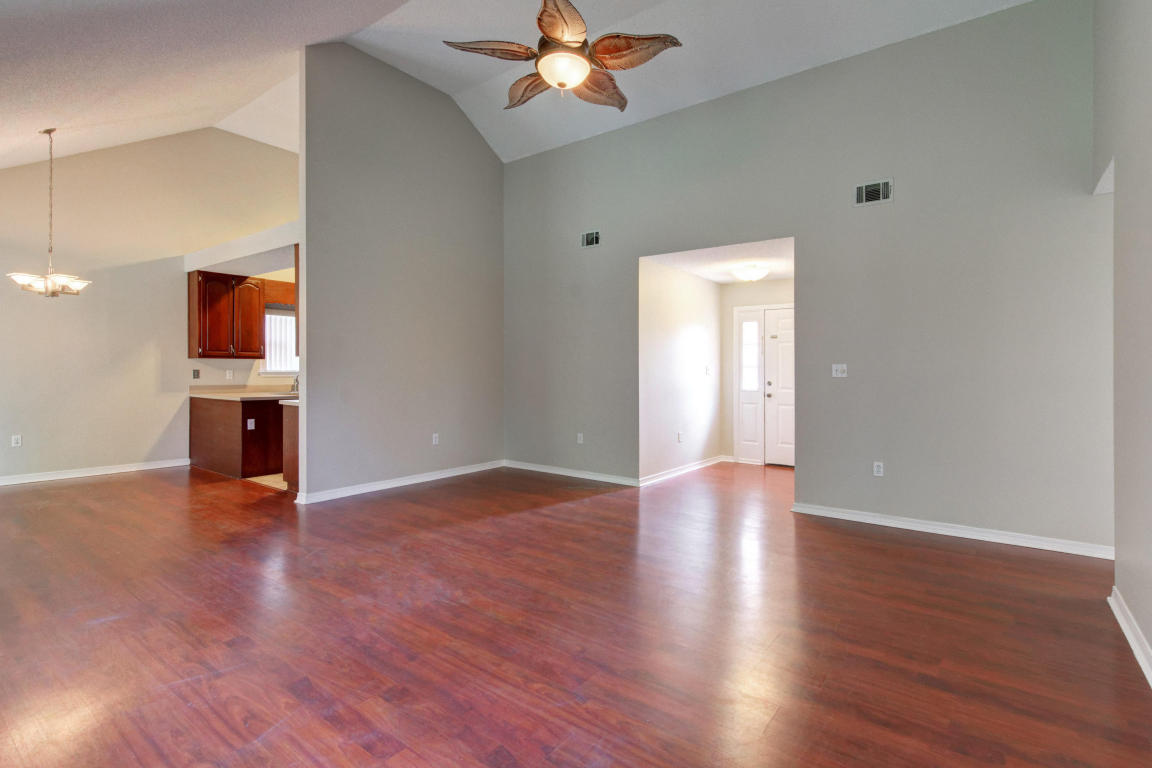 2455 HOUSTON Circle, Gulf Breeze, FL 32563