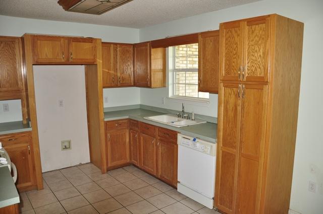 2071 Buckley Dr, Navarre, FL 32566