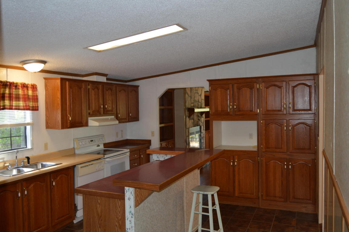 9220 SUNSET Drive, Navarre, FL 32566