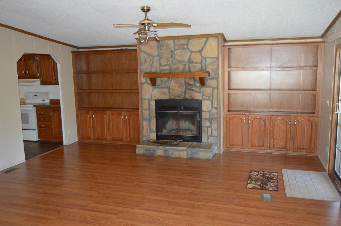 9220 SUNSET Drive, Navarre, FL 32566