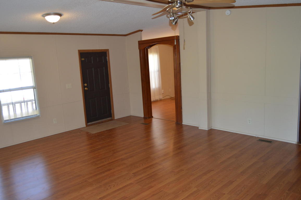 9220 SUNSET Drive, Navarre, FL 32566