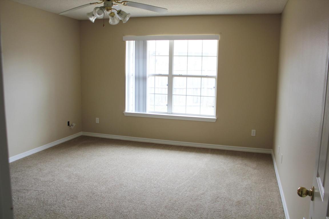 6960 COTTON BOLL Lane, Navarre, FL 32566
