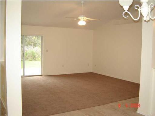2112 MIDDLETON Drive, Navarre, FL 32566
