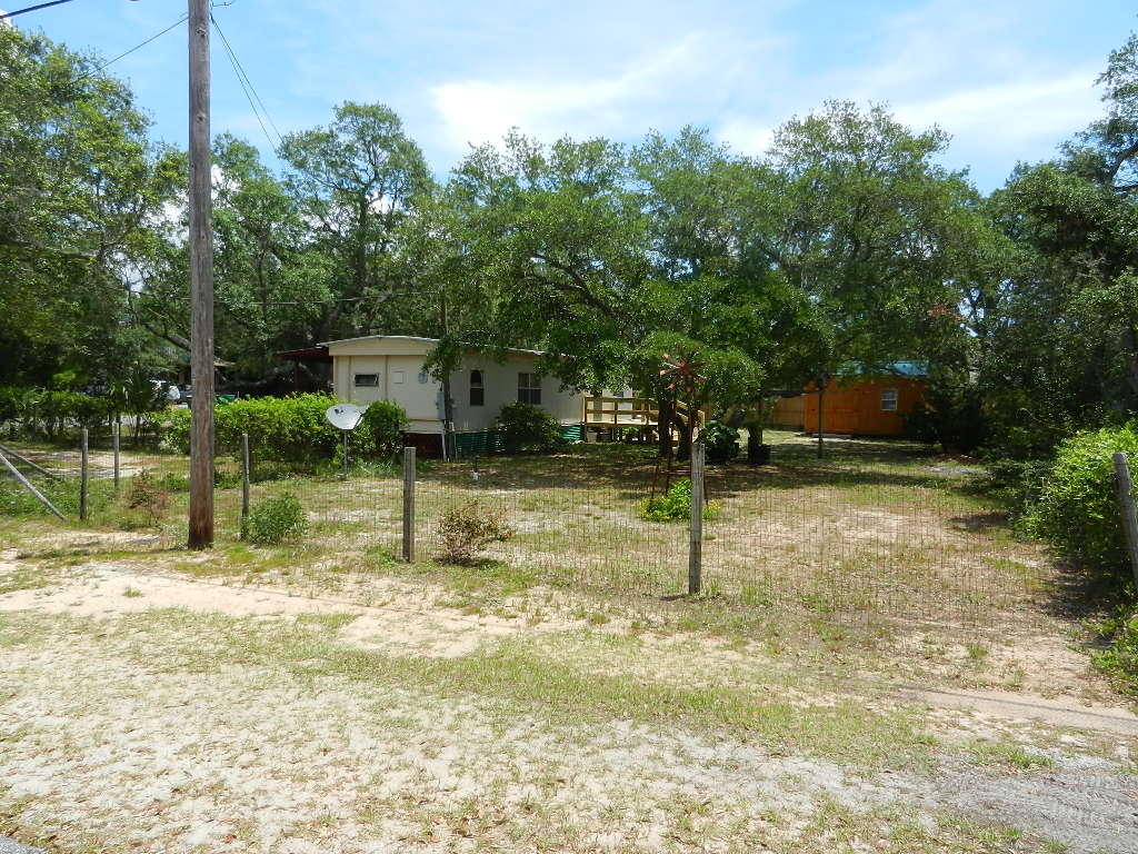 2034 Presidio Street, Navarre, FL 32566