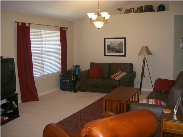 9414 PINE LILLY Court, Navarre, FL 32566