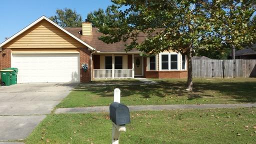 2252 LEMURE Drive, Navarre, FL 32566