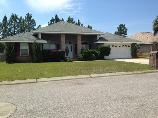 10026 PARKER LAKE Circle, Navarre, FL 32566