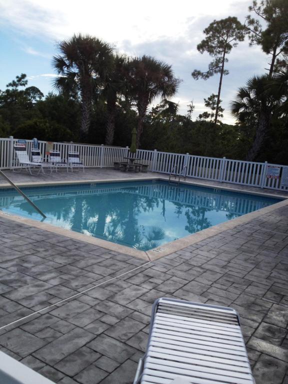 1831 Sound Hammock Drive, Navarre, FL 32566