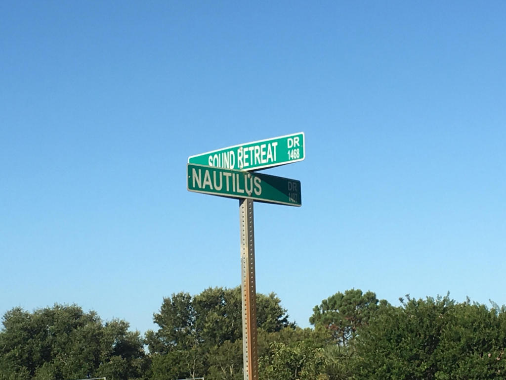 1411 Nautilus Drive, Navarre, FL 32566