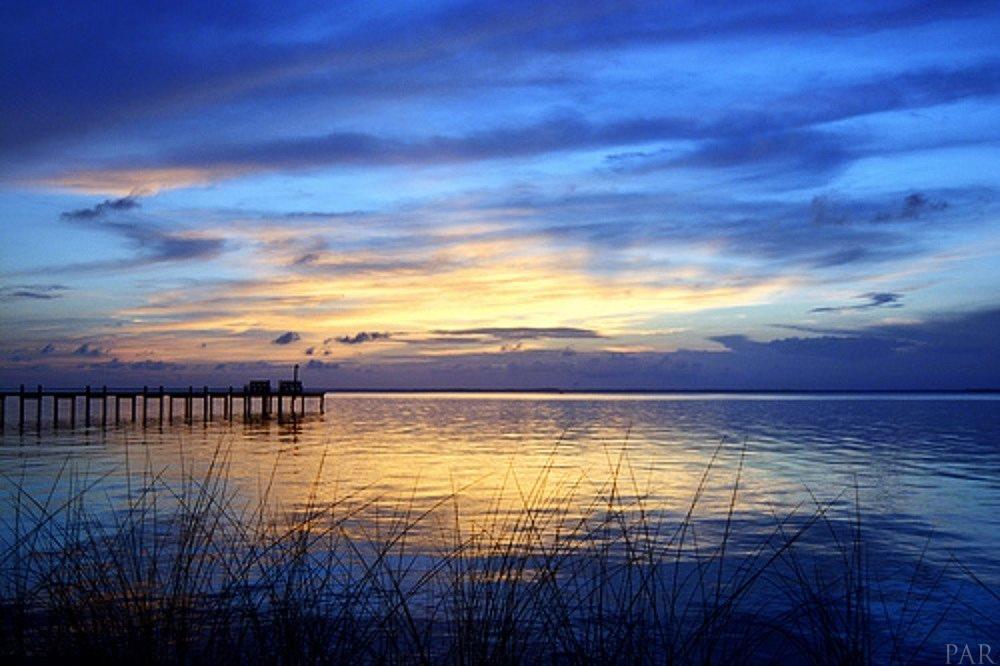 8816 TURKEY BLUFF RD, Navarre, FL 32566