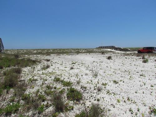 7871 GULF BLVD, Navarre Beach, FL 32566