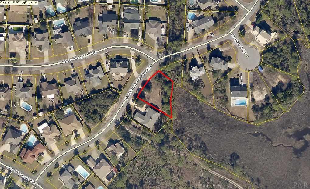 417 EMERALD POINTE DR, Mary Esther, FL 32569