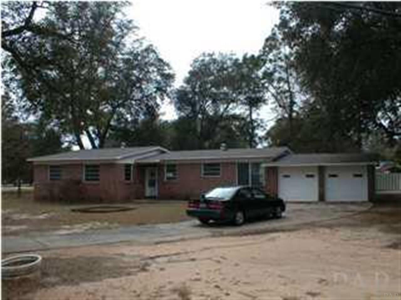 5773 ORANGE ST, Milton, FL 32570