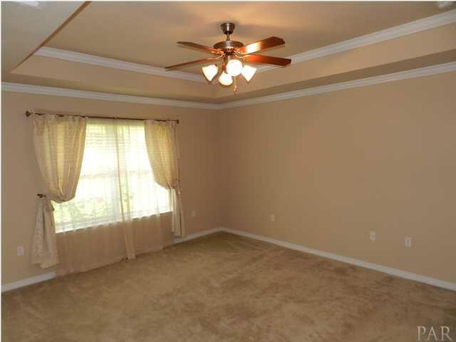 5548 MAGGIE ROSE CIR, Milton, FL 32570