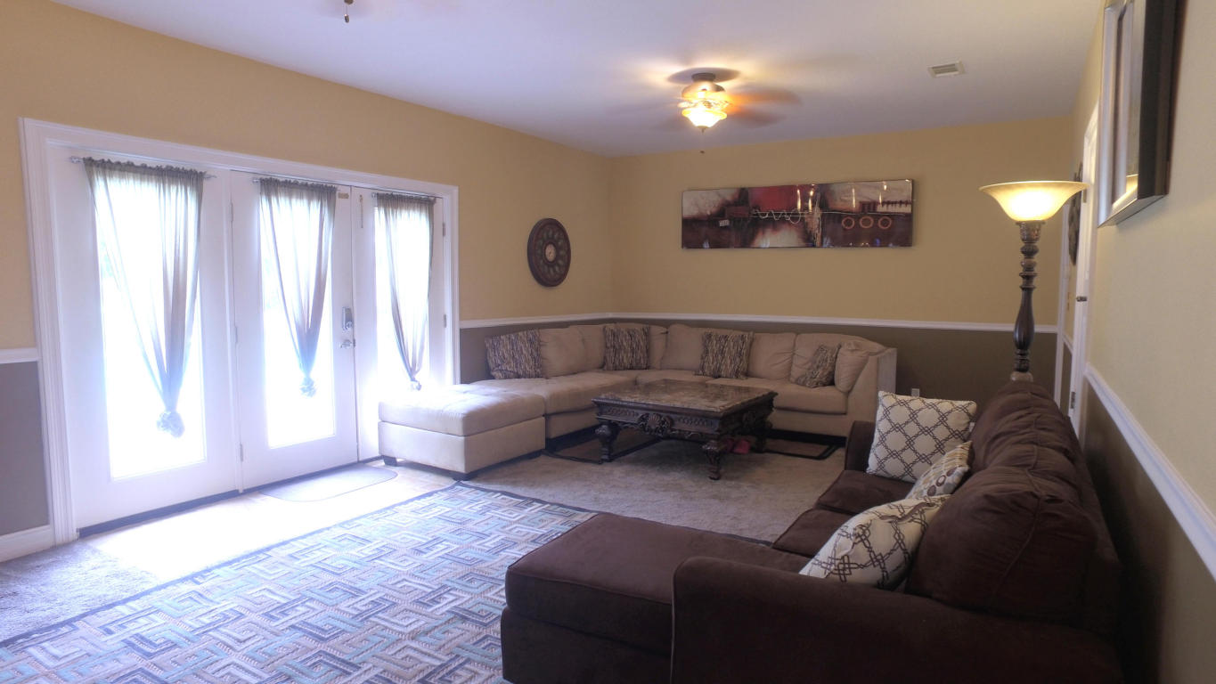 5675 Meadowlark Lane, Milton, FL 32570