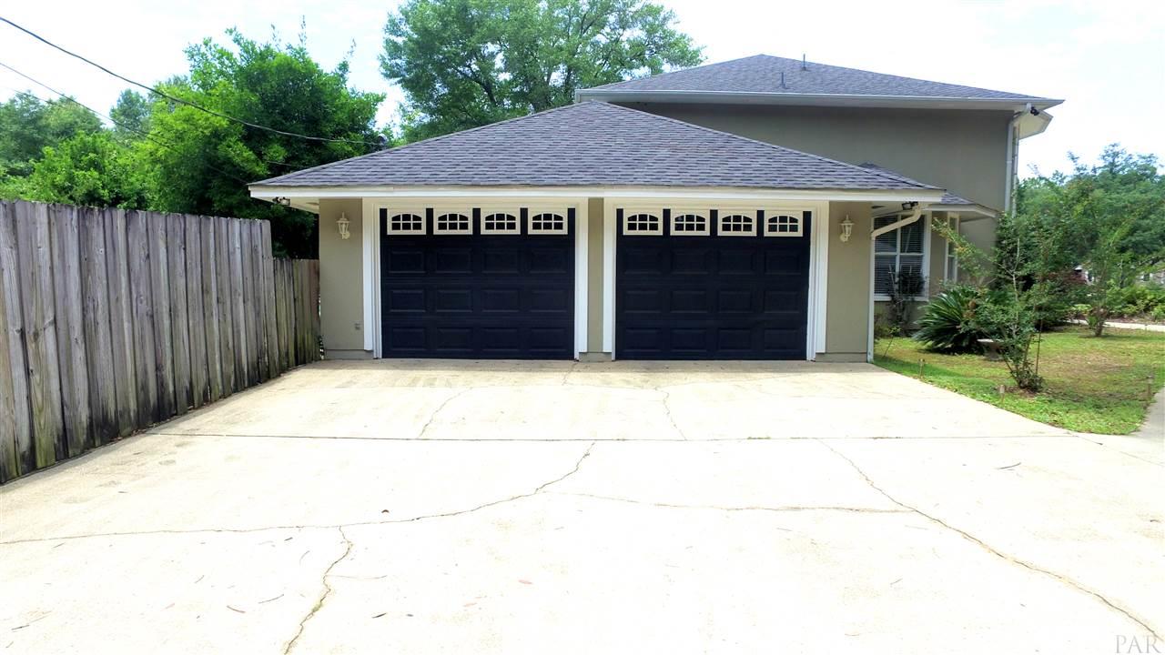 5675 MEADOWLARK LN, Milton, FL 32570
