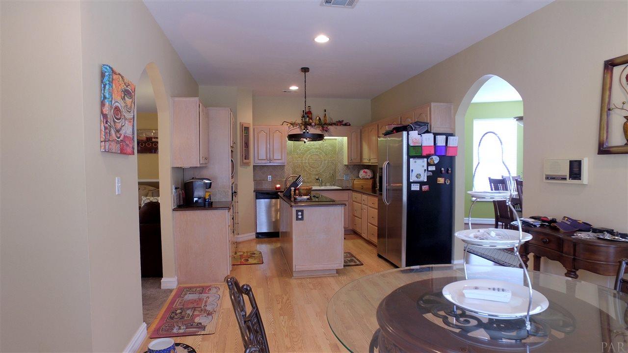 5675 MEADOWLARK LN, Milton, FL 32570