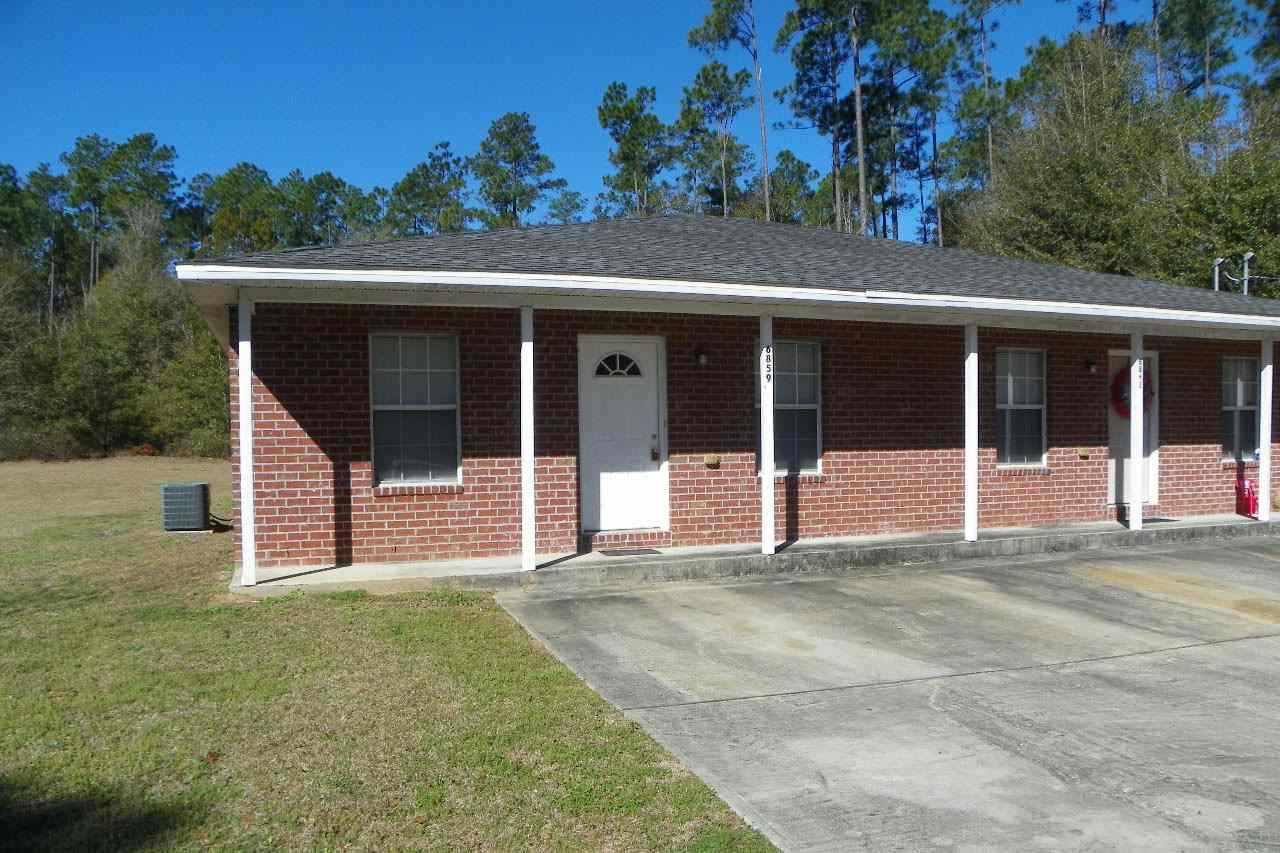 6859 ROUNDUP LN, Milton, FL 32570