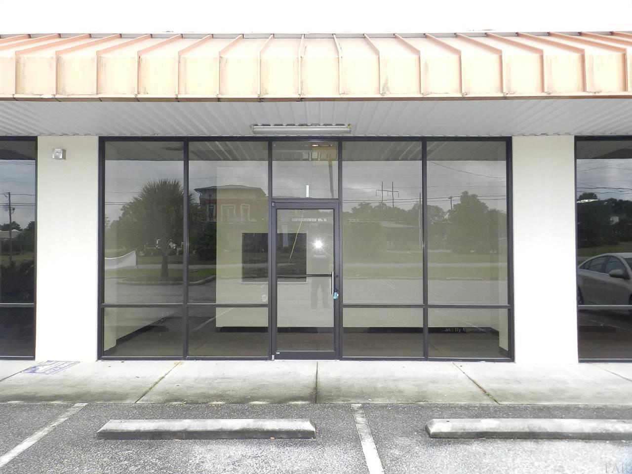 5941 BERRYHILL RD, Milton, FL 32570