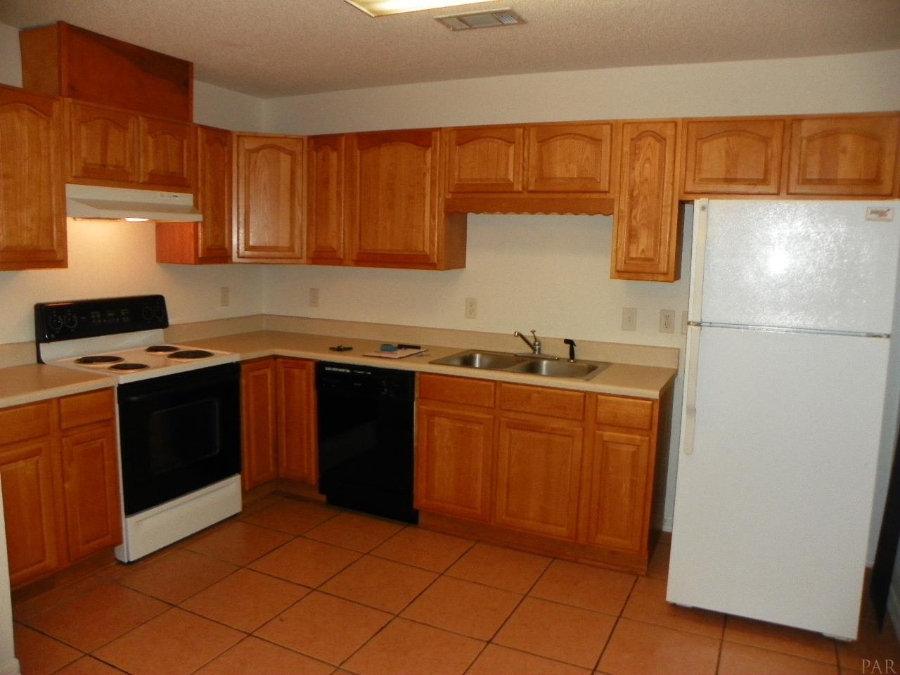 7157 PINE BLOSSOM RD, Milton, FL 32570