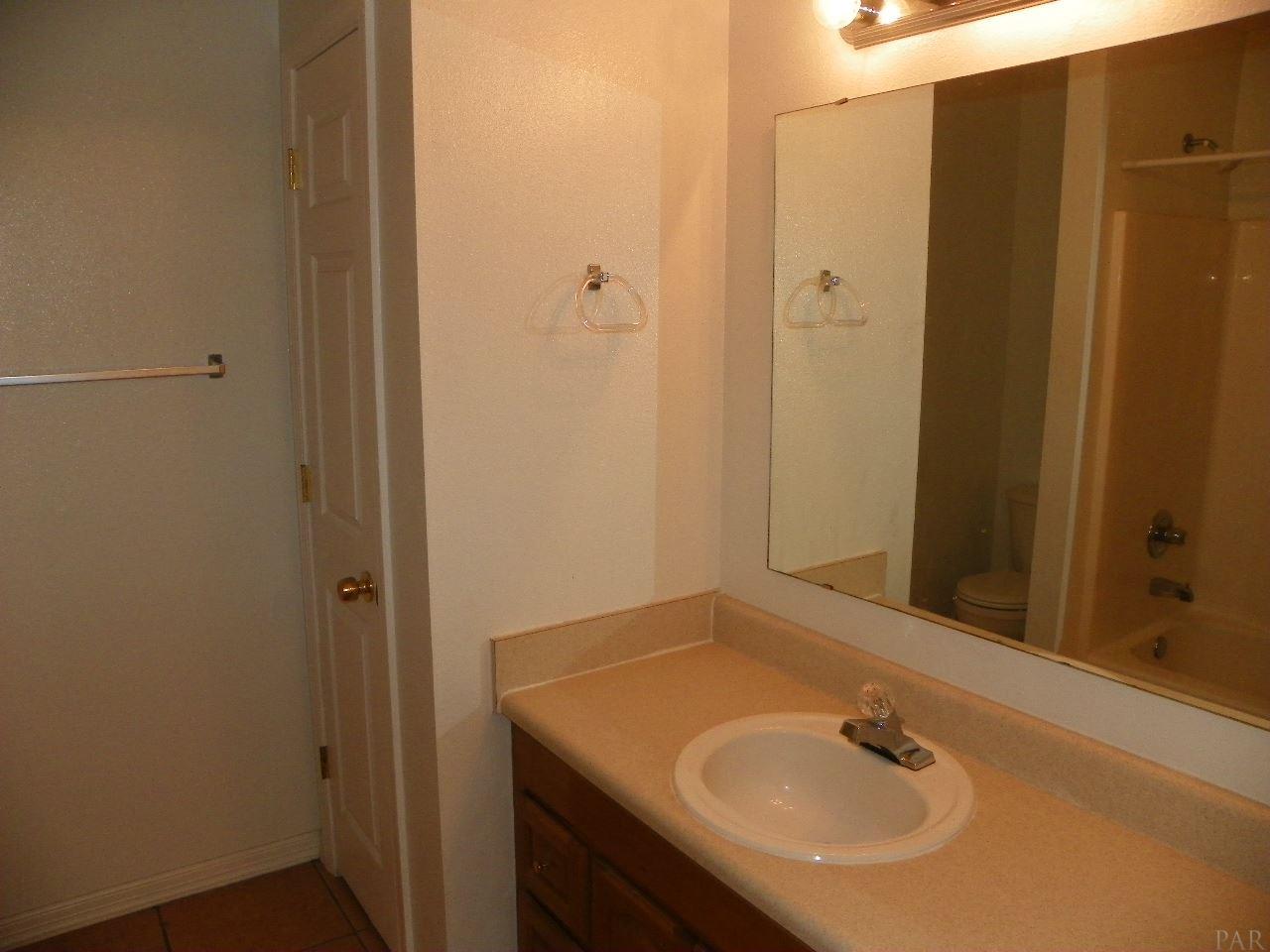 7157 PINE BLOSSOM RD, Milton, FL 32570