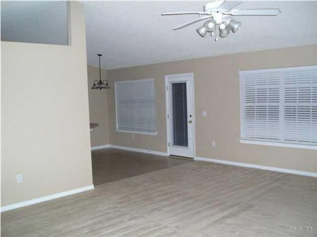 6034 MEURSALT RD, Milton, FL 32570