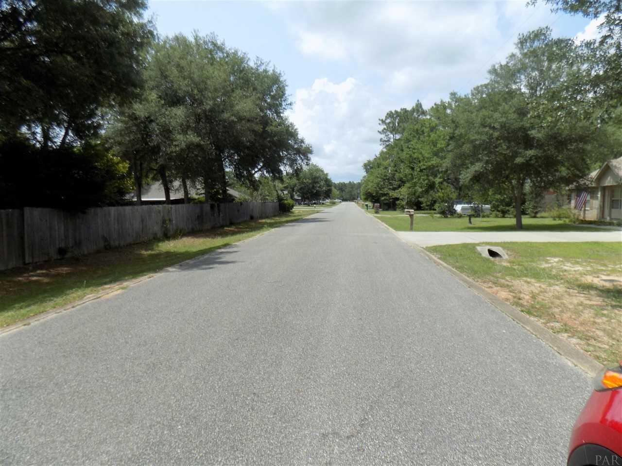 6400 Imperial Dr, Milton, FL 32570