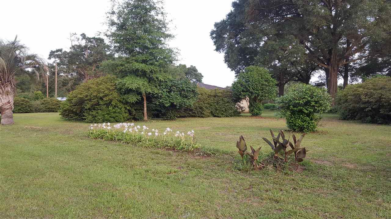 6241 Allentown Rd, Milton, FL 32570