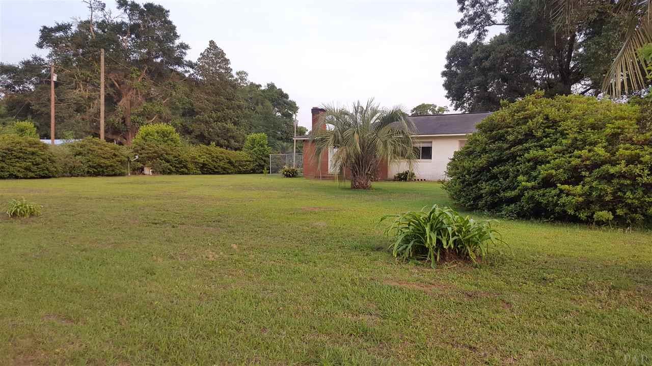 6241 Allentown Rd, Milton, FL 32570