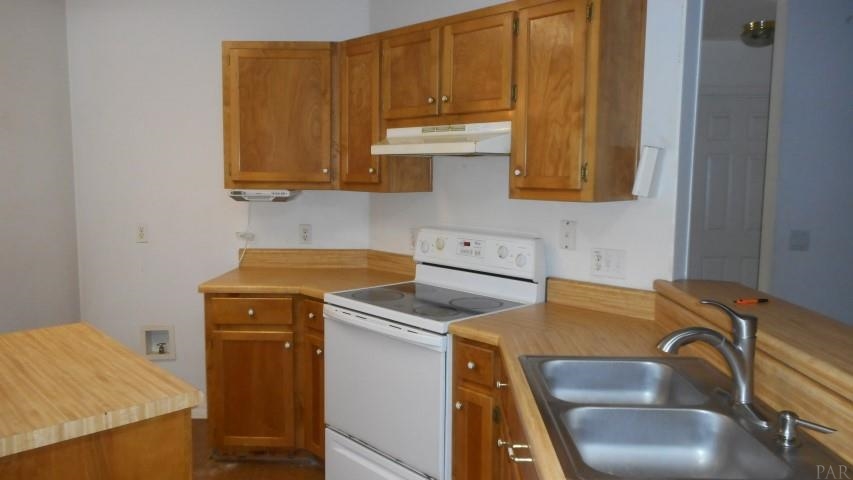 6943 CEDAR RIDGE CIR, Milton, FL 32570