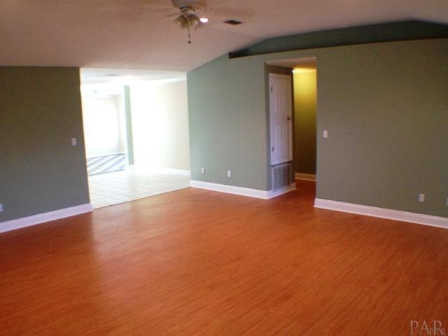5251 W SPENCER FIELD RD, Pace, FL 32571