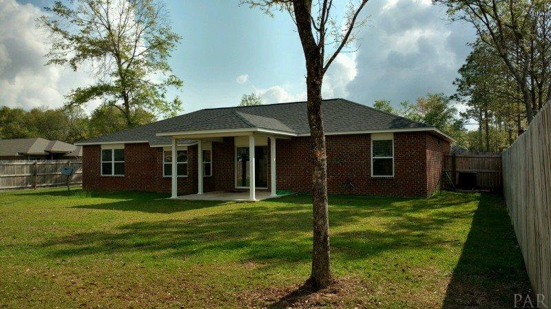 3825 RUNNER STONE DR, Pace, FL 32571
