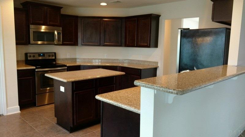 3825 RUNNER STONE DR, Pace, FL 32571