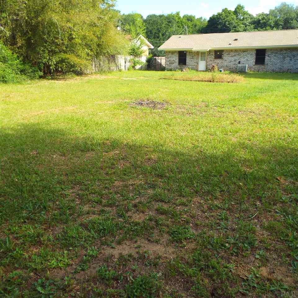4465 Nora Ave, Pace, FL 32571