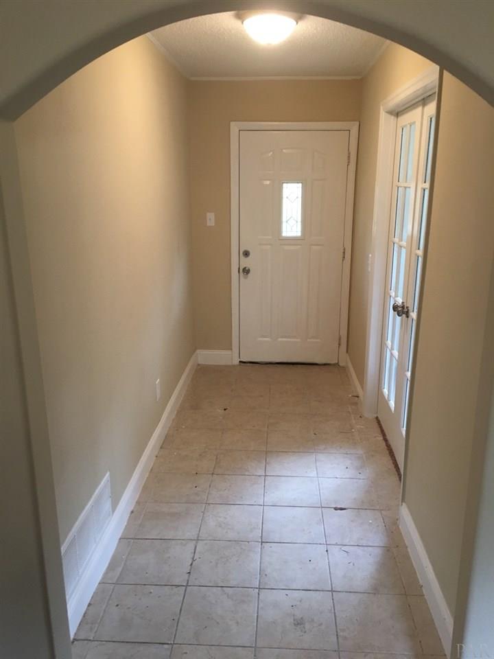 5210 COMPASS CT, Pace, FL 32571