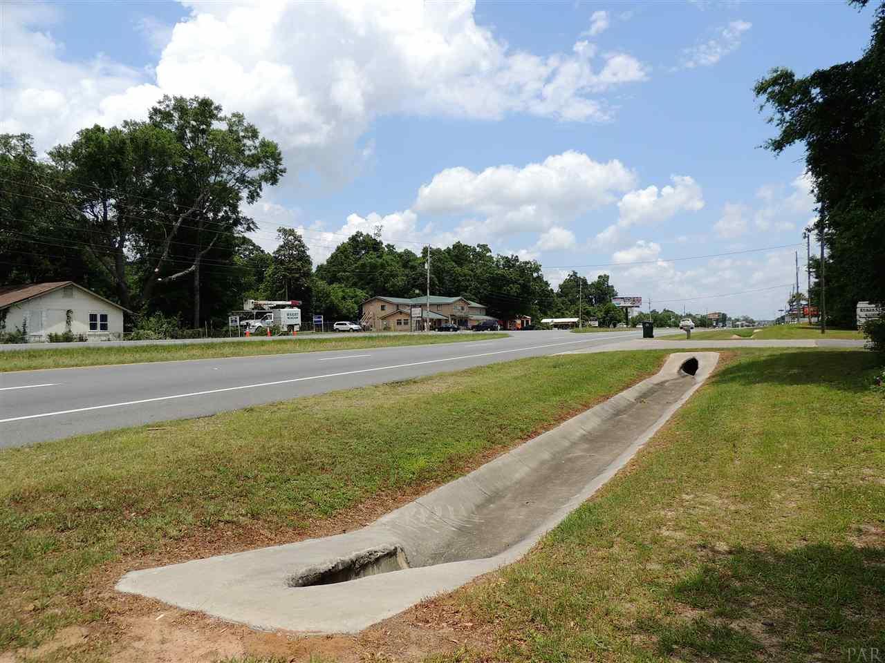 3663 HWY 90, Pace, FL 32571