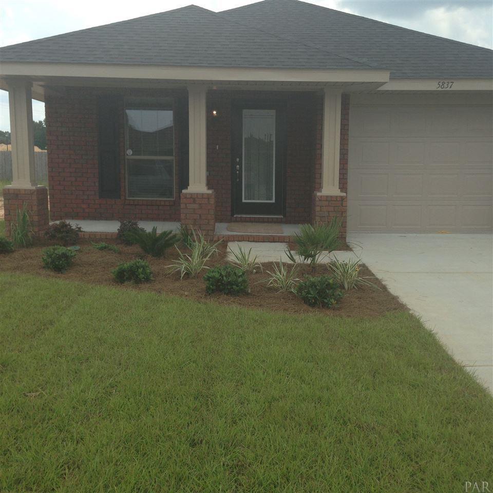4225 HAZELHURST DR, Pace, FL 32571