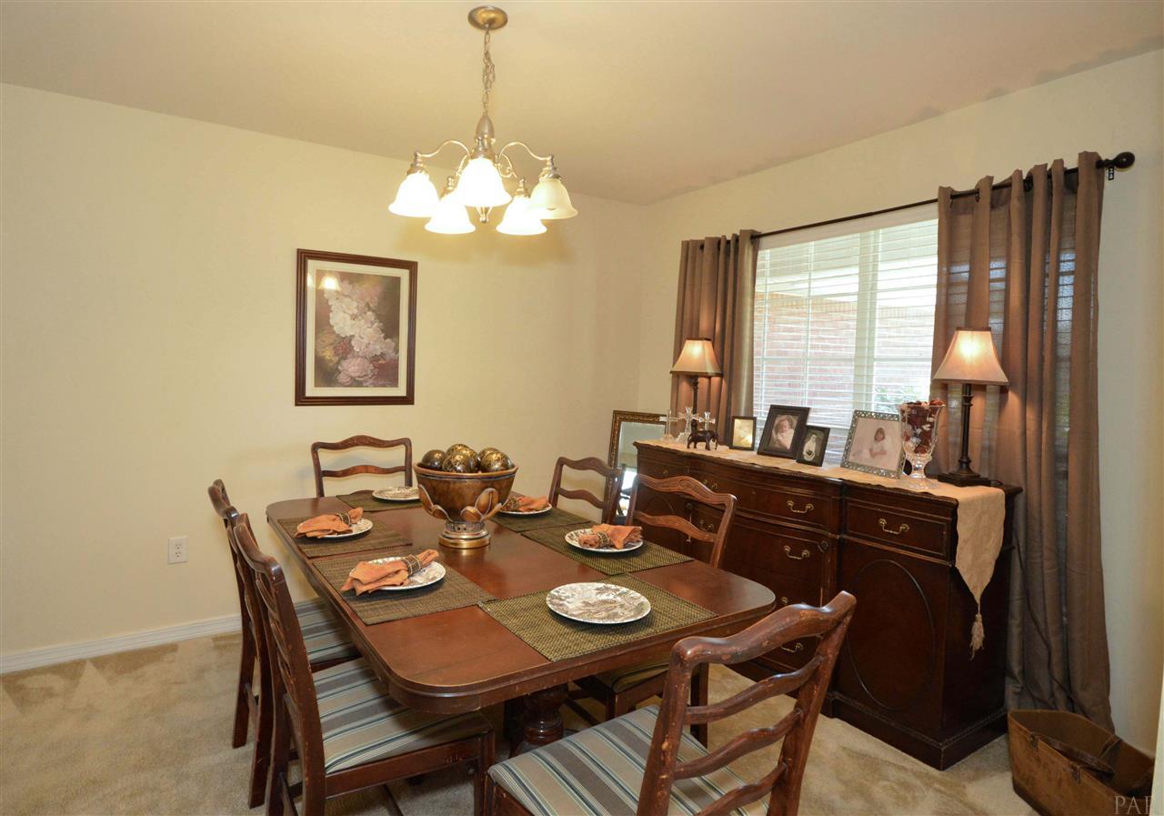 5101 ENGLISH OAK DR, Pace, FL 32571