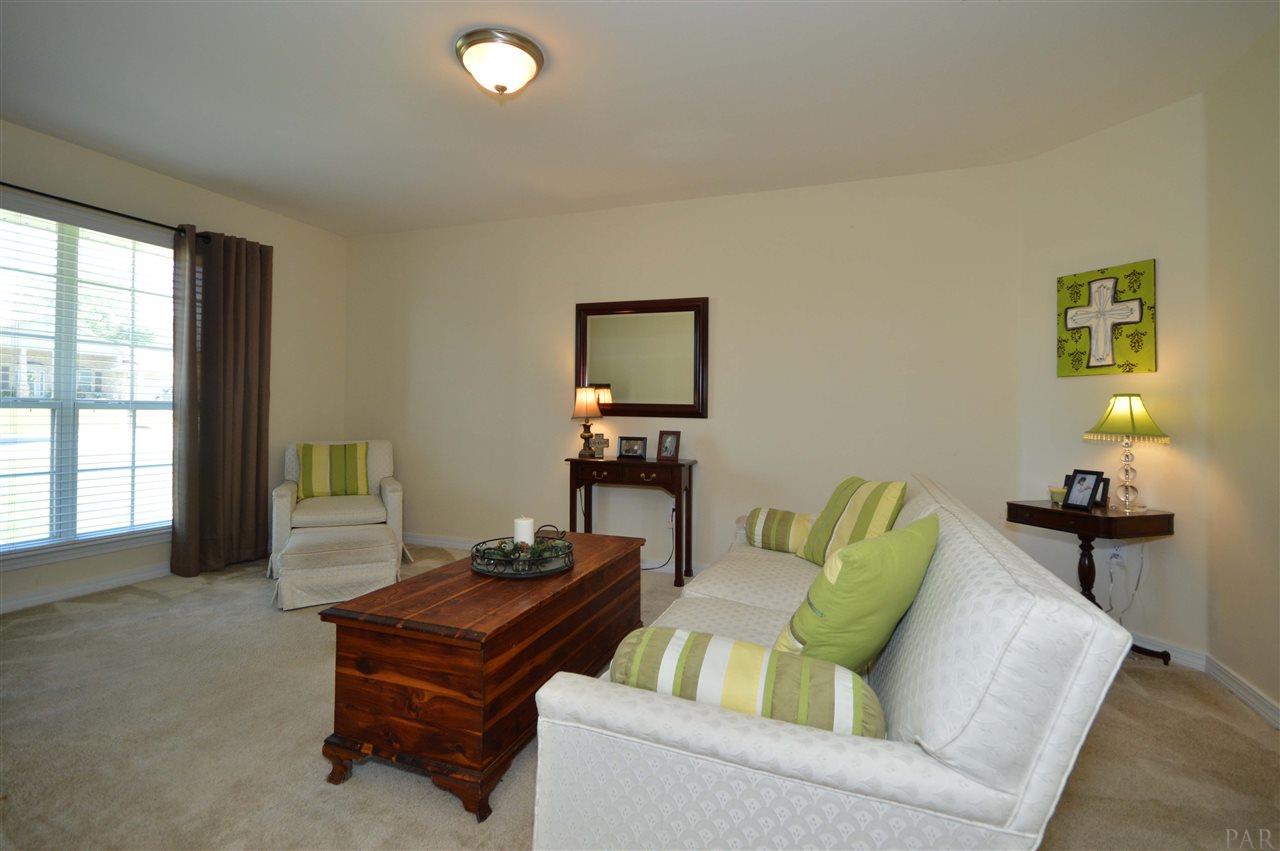5101 ENGLISH OAK DR, Pace, FL 32571